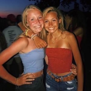 Meet your Posher, Genevieve